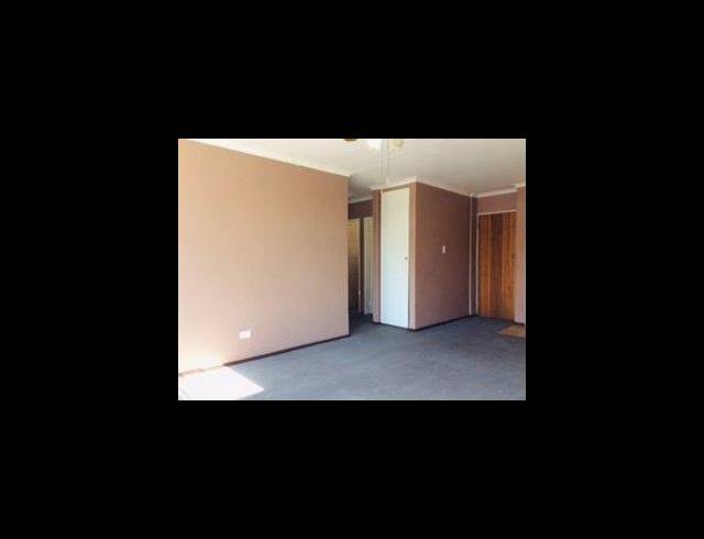 3 BEDROOM TOWNHOUSE FOR SALE IN VERWOERDPARK